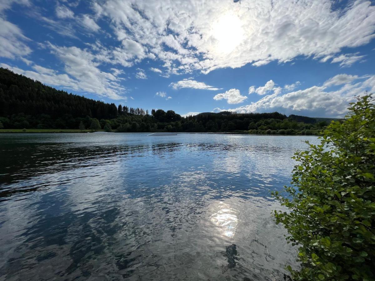 Ferienwohnung Am Hillestausee Винтерберг Екстериор снимка